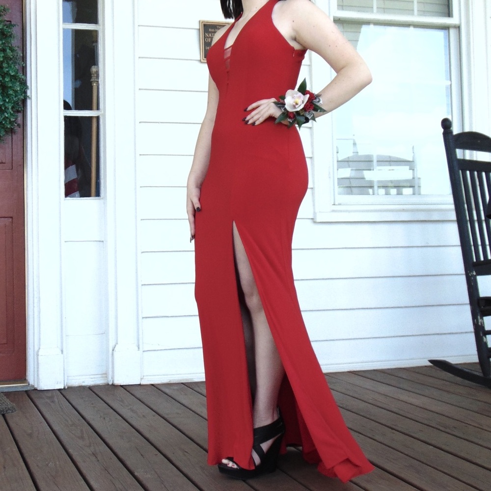 Prom Dress! - Picture 1 of 2